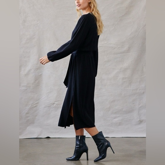 NEW Bella Dahl Black Cross Front Dress - Picture 5 of 5